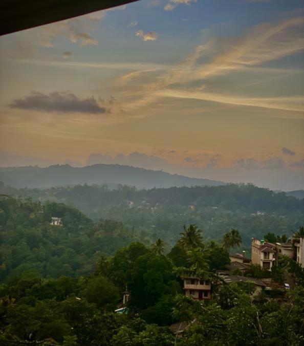 Kandy Hill Escape Esterno foto